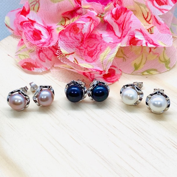 Natural Freshwater Pearl Stud Earrings S 925 - Picture 4 of 10